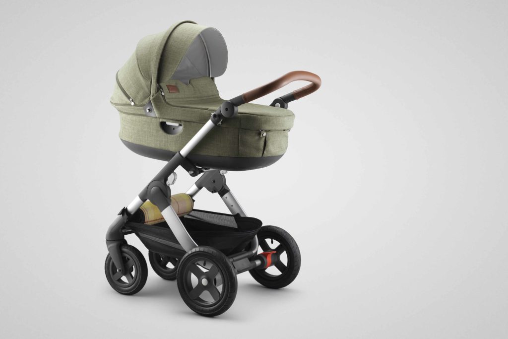 Stokke® Trailz™ with Carry Cot, Nordic Green.